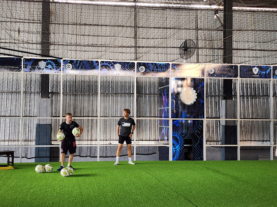 Football Backstop Net Barrier Net With Webbing Sleeve Black Color