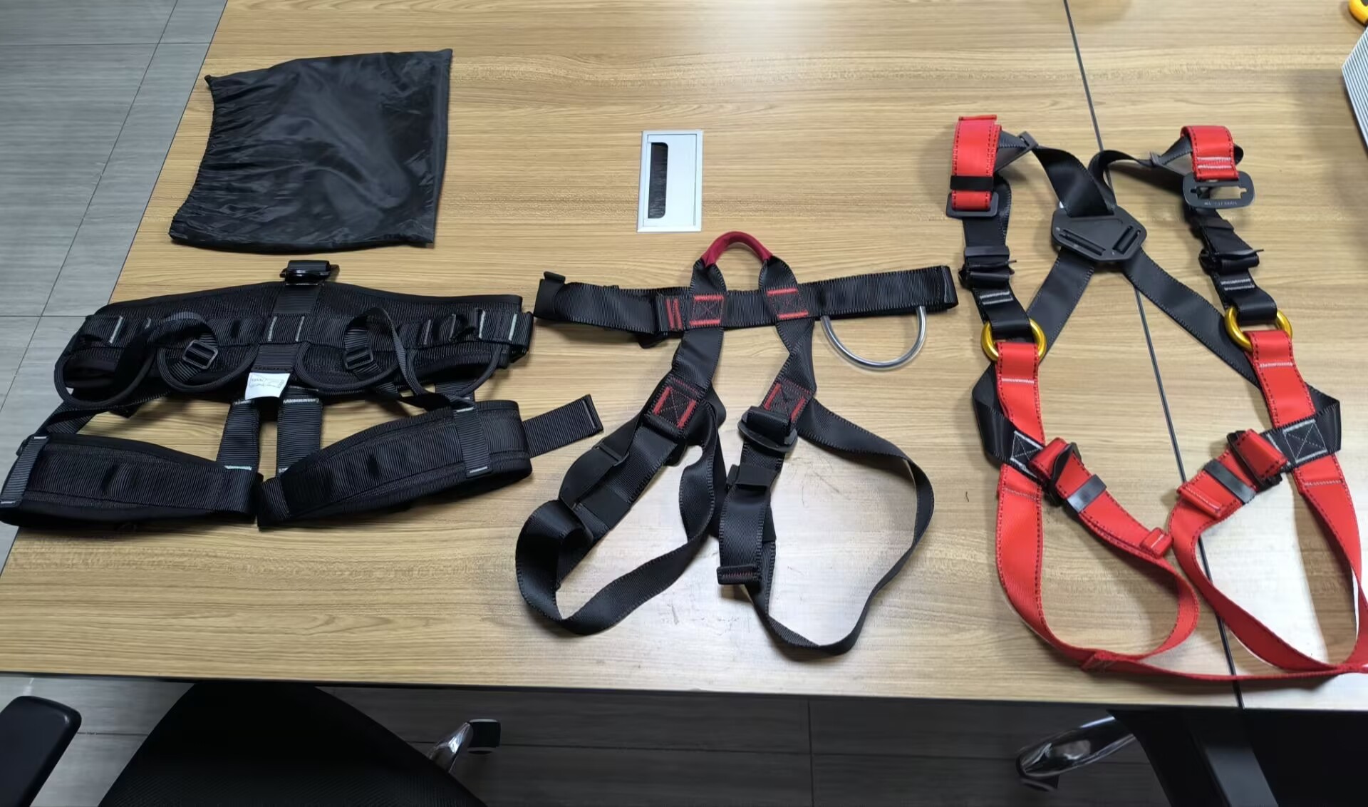 65CDAA7EC9394B2CB4BA34D7AF7FFAAC