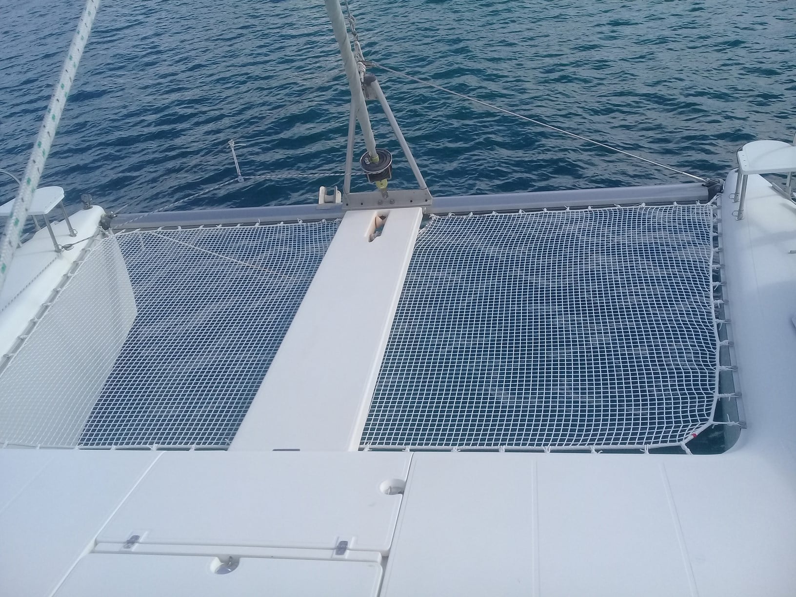 Heavy Duty Boat Lifeline Anti-Protection Safety Net Cruise Catamaran Trampoline Net Multihull Nets Trimarans Net White Color With Edge Treatment