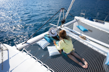 Heavy Duty Boat Lifeline Anti-Protection Safety Net Cruise Catamaran Trampoline Net Multihull Nets Trimarans Net White Color With Edge Treatment
