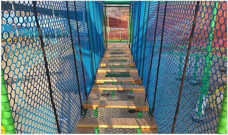 Safety Net Jump Net For Playground Anti-Fall Protection Polyester or Polyamide Materials Hexagonal Shape Colored Net Colorful Jungle Trampoline Net